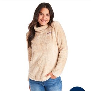 Vineyard Vines, funnel neck, teddy sweater